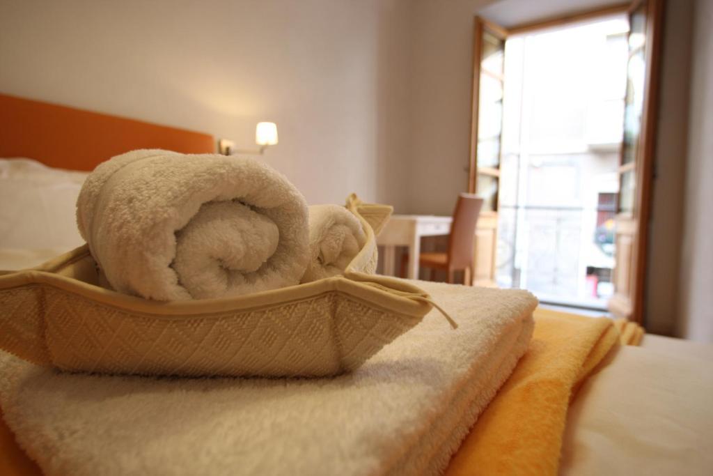 Numero 3 Hotell Cagliari Rum bild